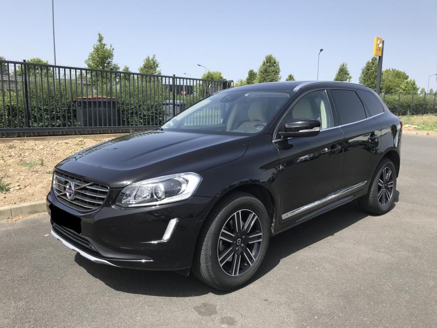 photo VOLVO XC60 2.4 D4 190 AWD SIGNATURE EDITION GEARTRONIC 6